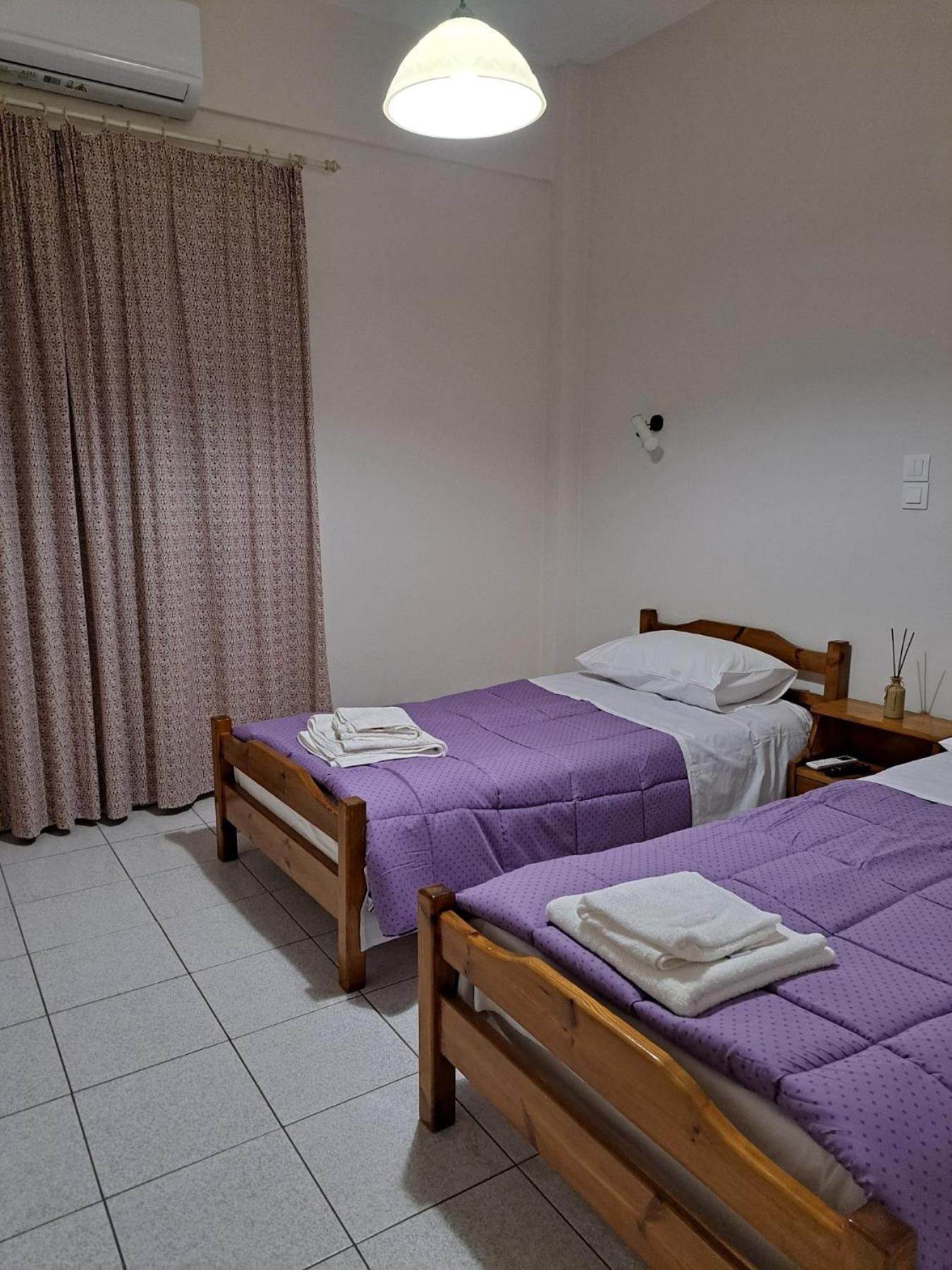 Penny'S Beach Cottage Galaxidi Екстер'єр фото